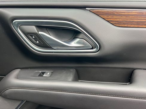 Used 2024 Chevrolet Suburban High Country w/ Premium Package 2 image 22