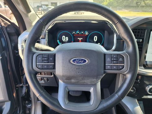 Used 2023 Ford F150 Lariat image 13