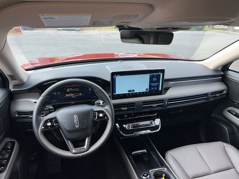 New 2026 Lincoln Corsair Reserve w/ Jet Appearance Package image 15