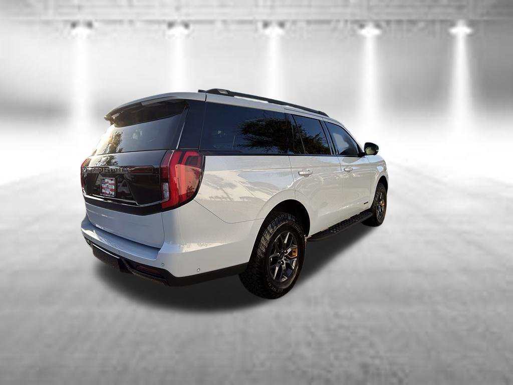 Certified 2025 Ford Expedition Tremor AWD/4WD image 4