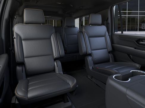 New 2026 GMC Yukon XL Elevation image 17