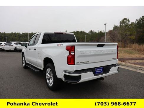Used 2022 Chevrolet Silverado 1500 Custom image 5