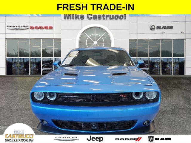 Used 2015 Dodge Challenger R/T Scat Pack w/ Leather Interior Group RWD image 1