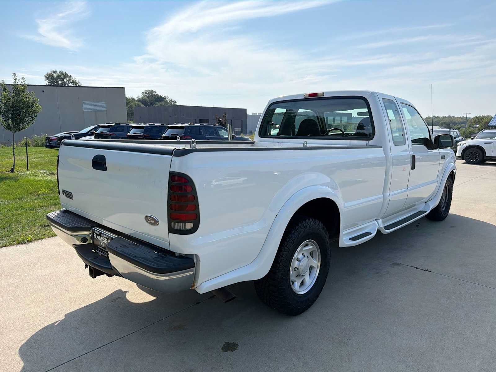 Used 2002 Ford F250 2WD SuperCab Super Duty image 6