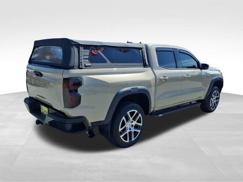 Used 2023 Chevrolet Colorado Z71 w/ Z71 Convenience Package 2 image 10