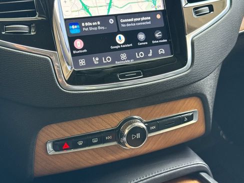 Certified 2023 Volvo XC90 B6 Plus AWD/4WD image 21
