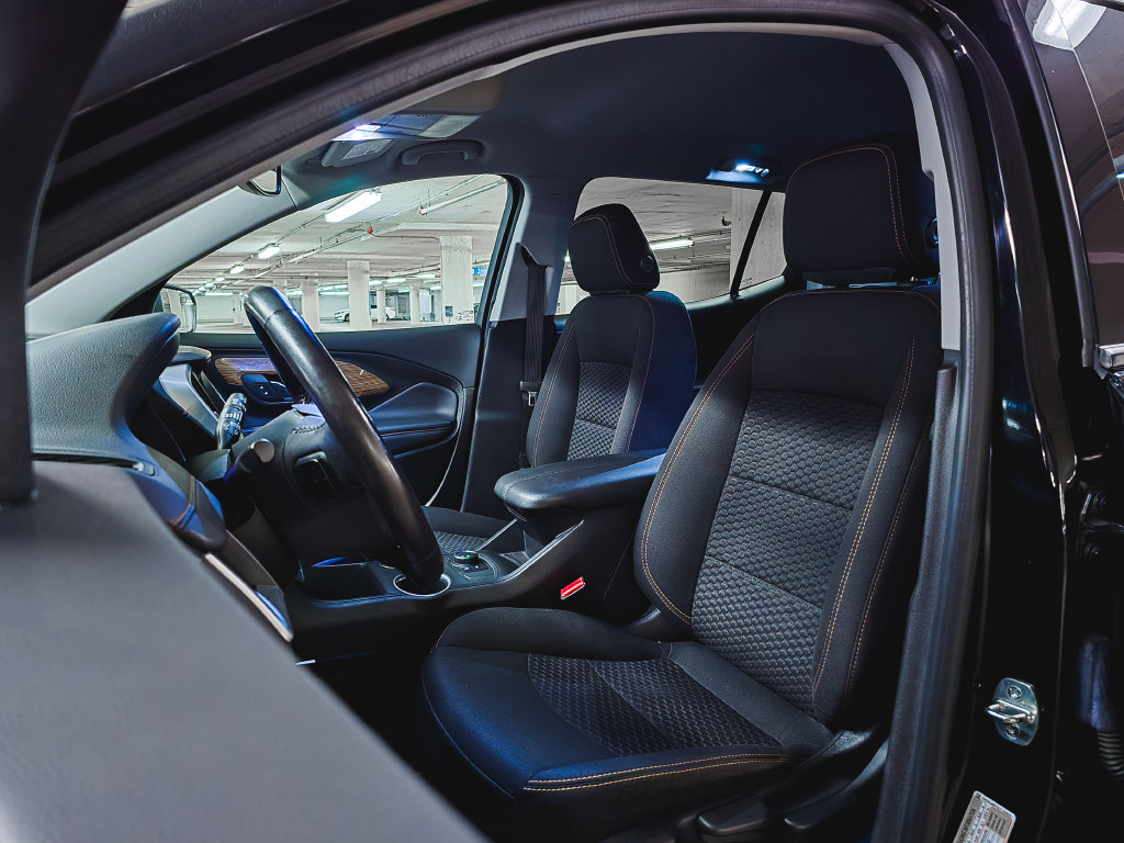 Used 2020 GMC Terrain SLE FWD image 18