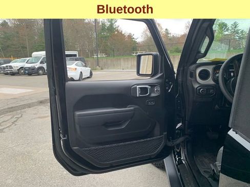 Used 2024 Jeep Wrangler Sport AWD/4WD image 11