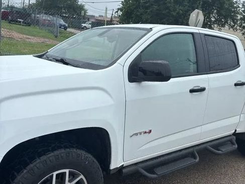 Used 2022 GMC Canyon AT4 w/ Trailering Package AWD/4WD image 2