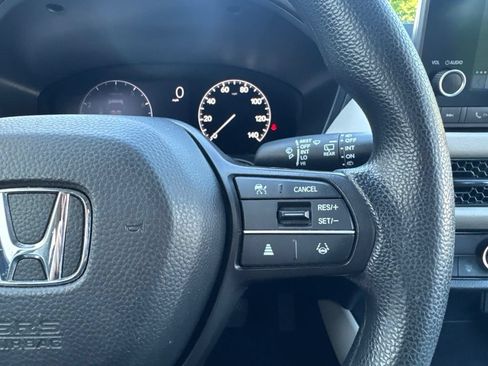 Certified 2023 Honda HR-V LX image 26