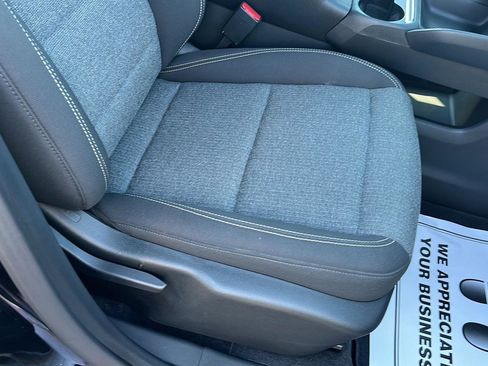 Used 2025 GMC Terrain Elevation image 29