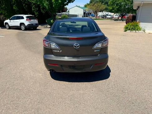 Used 2013 MAZDA MAZDA3 i Touring FWD image 4