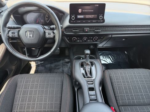 Used 2024 Honda HR-V Sport image 10
