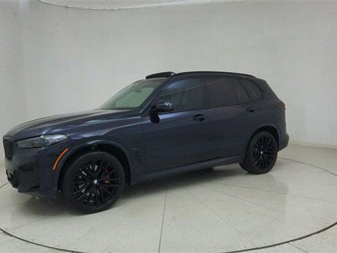 Used 2024 BMW X5 xDrive40i w/ M Sport Package image 67