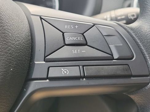 Used 2025 Nissan Kicks Play S FWD image 15