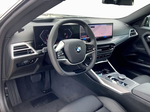 Used 2025 BMW 230i Coupe RWD image 15