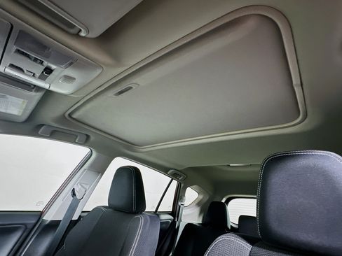 Used 2018 Toyota RAV4 XLE image 25