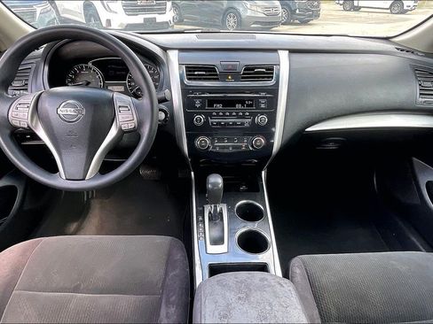 Used 2013 Nissan Altima 2.5 S image 7