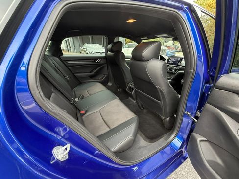 Used 2021 Honda Accord Sport image 12