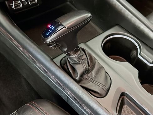 Used 2024 Dodge Durango GT image 25