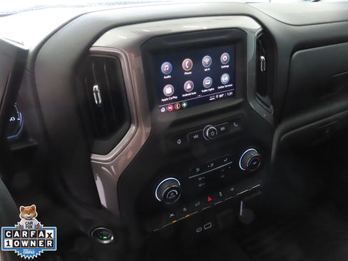 Used 2024 Chevrolet Silverado 1500 Custom image 17