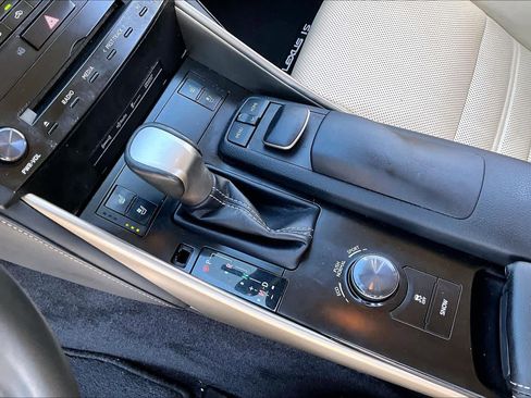 Used 2014 Lexus IS 250 w/ Luxury Package w/Brown Wood RWD image 15