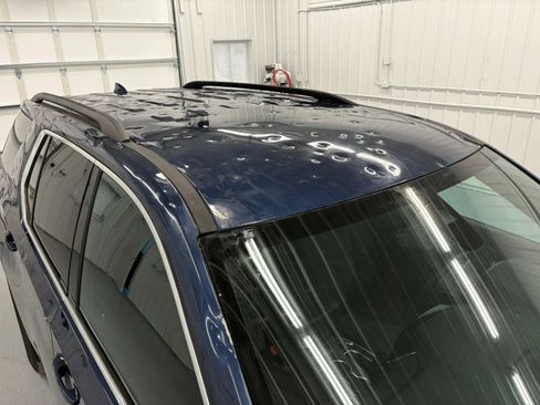 Used 2022 Chevrolet Traverse LT FWD image 24