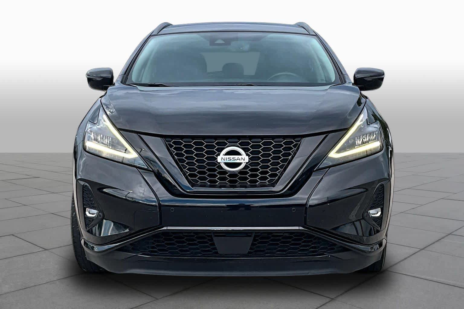 Used 2022 Nissan Murano SV w/ SV Midnight Edition Package FWD image 4