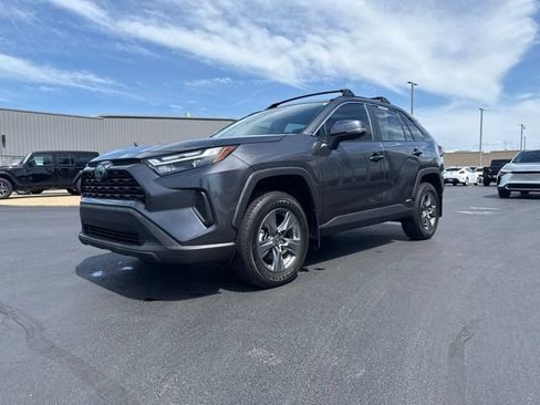 Used 2024 Toyota RAV4 XLE w/ Convenience Package AWD/4WD image 3