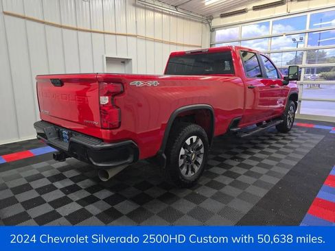 Used 2024 Chevrolet Silverado 2500 Custom w/ Custom Value Package AWD/4WD image 3