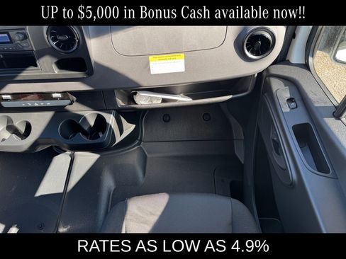 New 2026 Mercedes-Benz Sprinter 2500 image 19