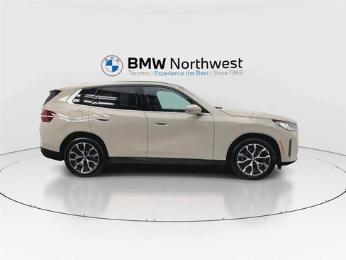 New 2026 BMW X3 xDrive30 w/ Premium Package image 5