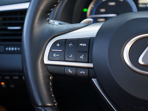 Used 2021 Lexus RX 450h AWD w/ Luxury Package image 29