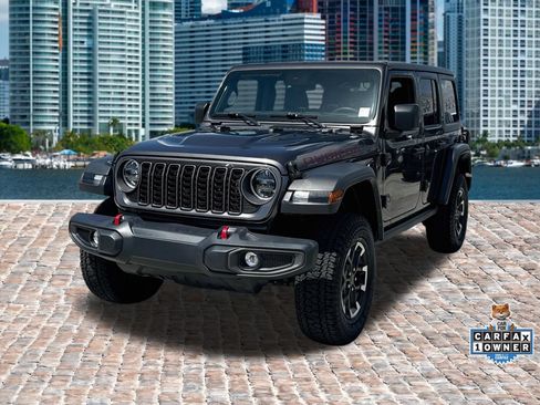 Used 2025 Jeep Wrangler Unlimited Rubicon AWD/4WD image 1