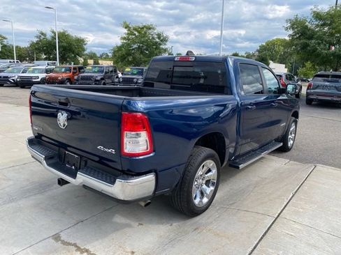 Used 2022 RAM 1500 Big Horn AWD/4WD image 3