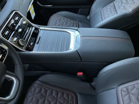 New 2026 Nissan Armada Platinum image 50