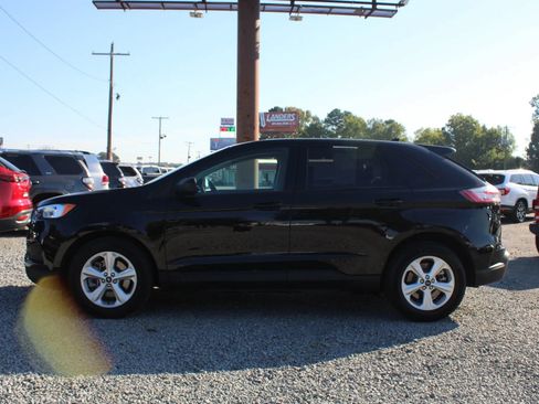 Used 2022 Ford Edge SE AWD/4WD image 2