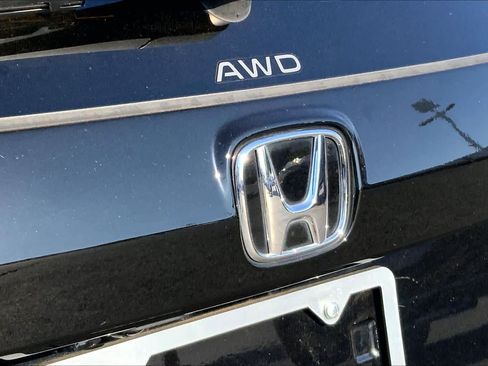 Used 2025 Honda CR-V LX image 31