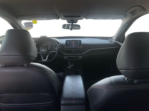 Used 2021 Nissan Altima 2.5 SR FWD image 10
