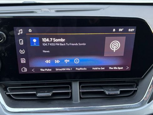 Used 2025 Chevrolet Trax LT image 20