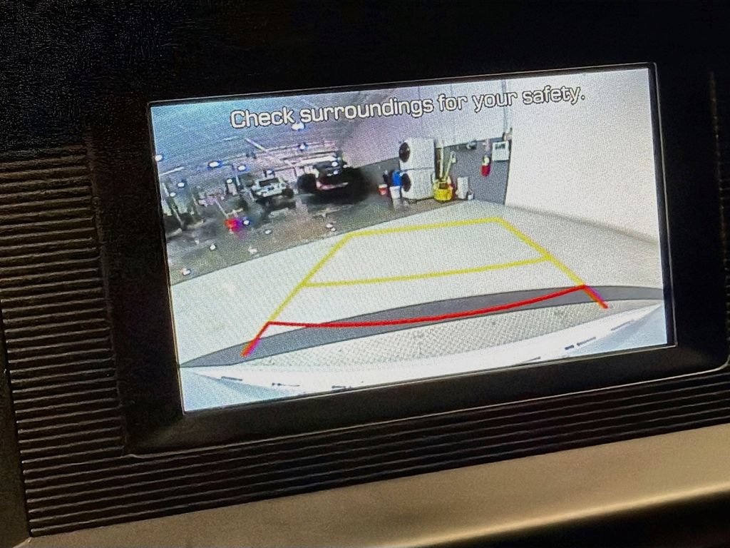 Used 2019 Hyundai Elantra SE w/ Cargo Package FWD image 15