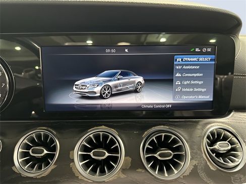 Used 2018 Mercedes-Benz E 400 4MATIC Cabriolet image 23