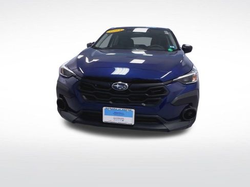 Used 2024 Subaru Crosstrek 2.0i image 3