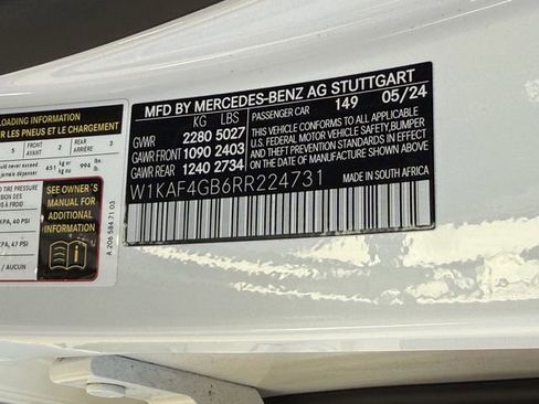 Used 2024 Mercedes-Benz C 300 Sedan image 34