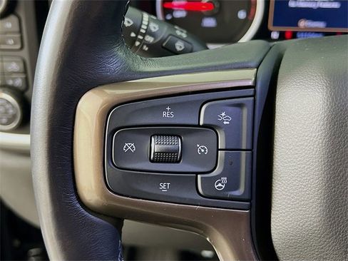Used 2022 Chevrolet Silverado 1500 High Country image 13