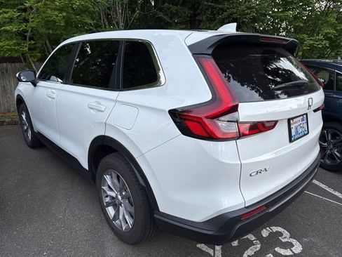 Used 2023 Honda CR-V EX image 3