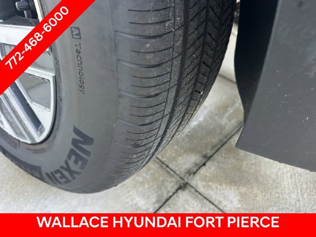 Used 2026 Hyundai Palisade SEL Premium FWD image 8