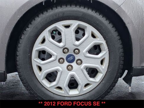 Used 2012 Ford Focus SE image 17