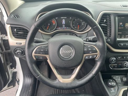 Used 2016 Jeep Cherokee High Altitude w/ Technology Group image 14