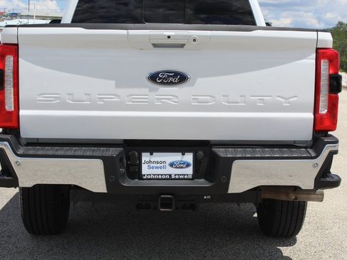 Certified 2023 Ford F250 Lariat image 6